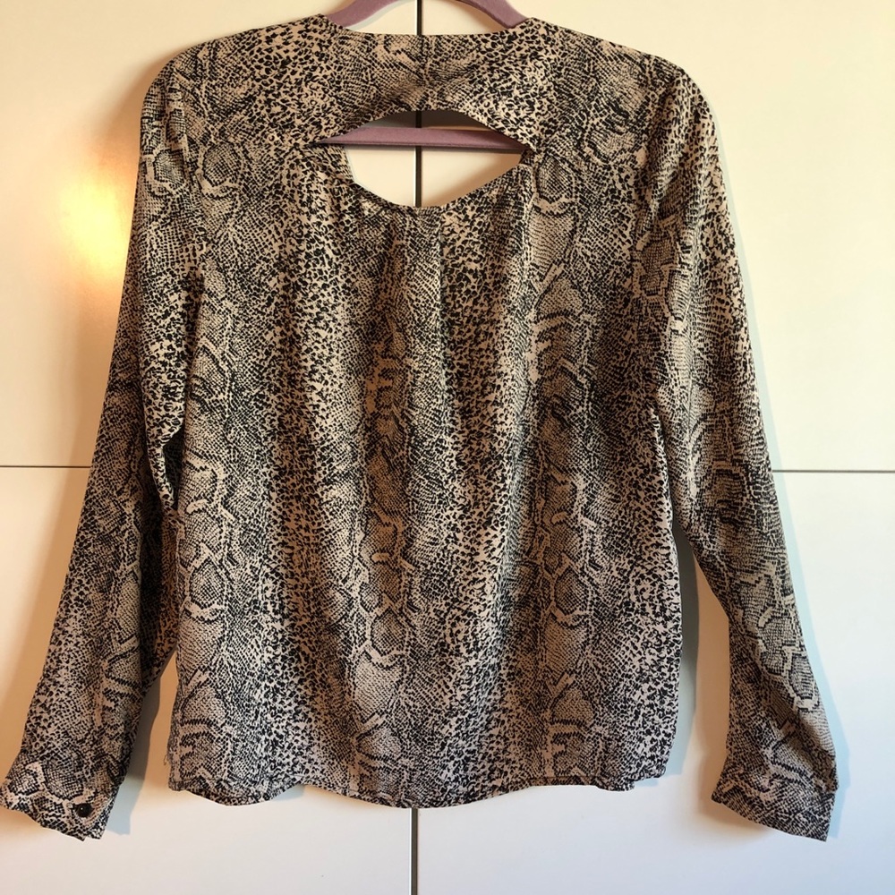 GUESS BLOUSE - Picture 3 of 5